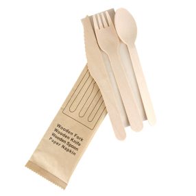 Csomagolt fa evőeszköz (kanál, kés, villa + szalvéta)
