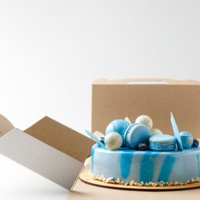 Tortadoboz és tortacsipkék